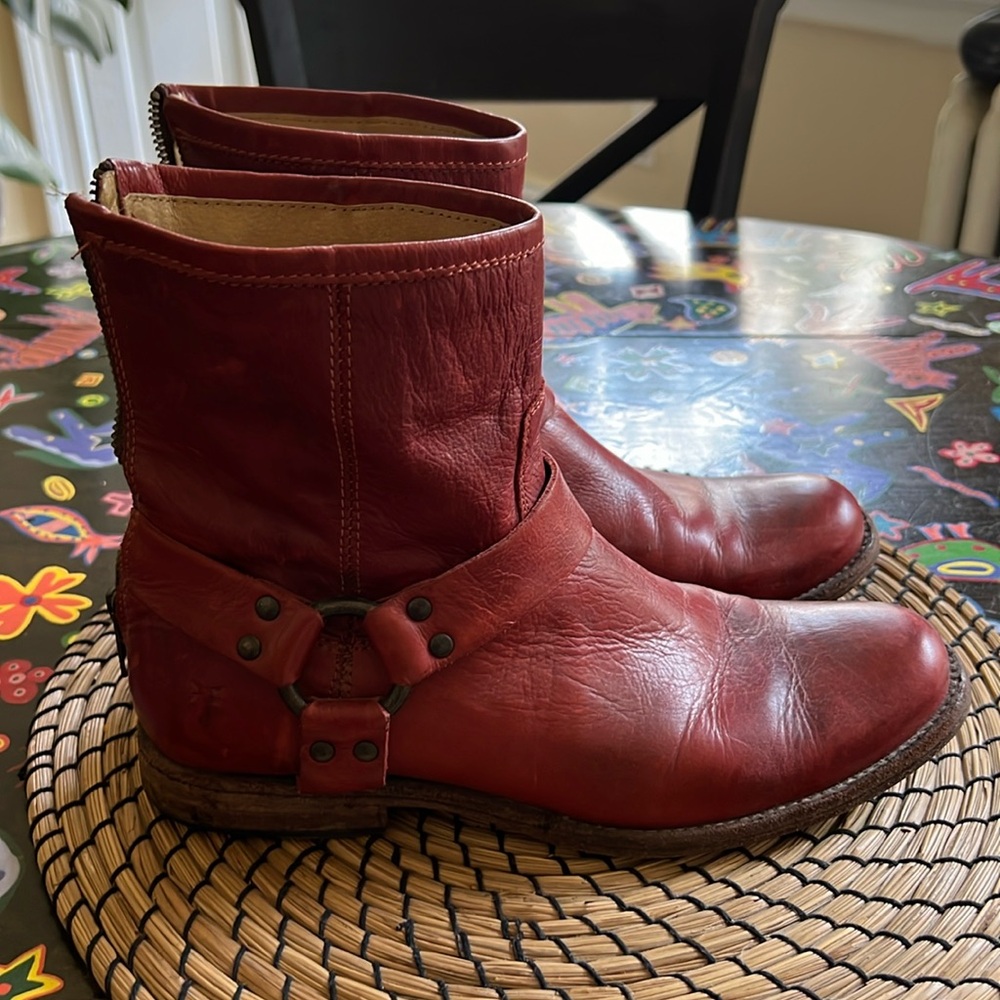 Frye Booties, Sz. 9